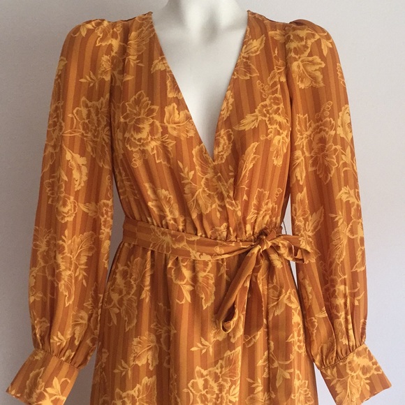 Mustard maxi dress NWT - Picture 2 of 4